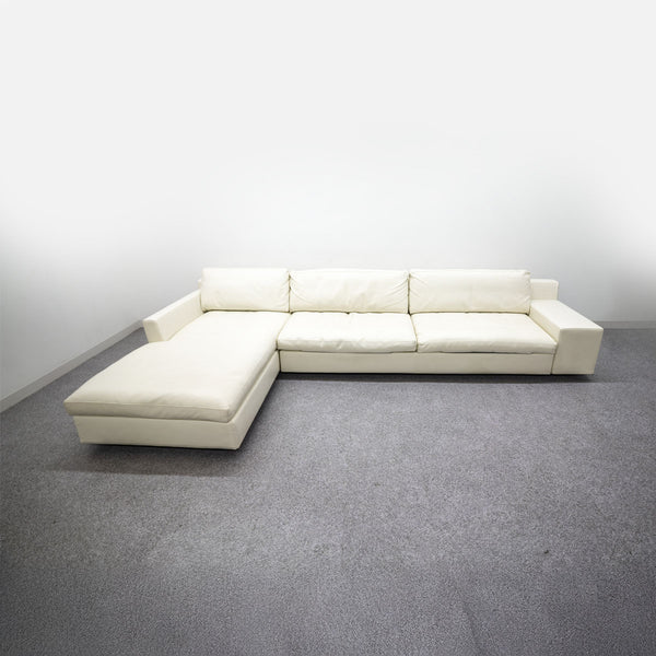 Cassina / 236 MISTER