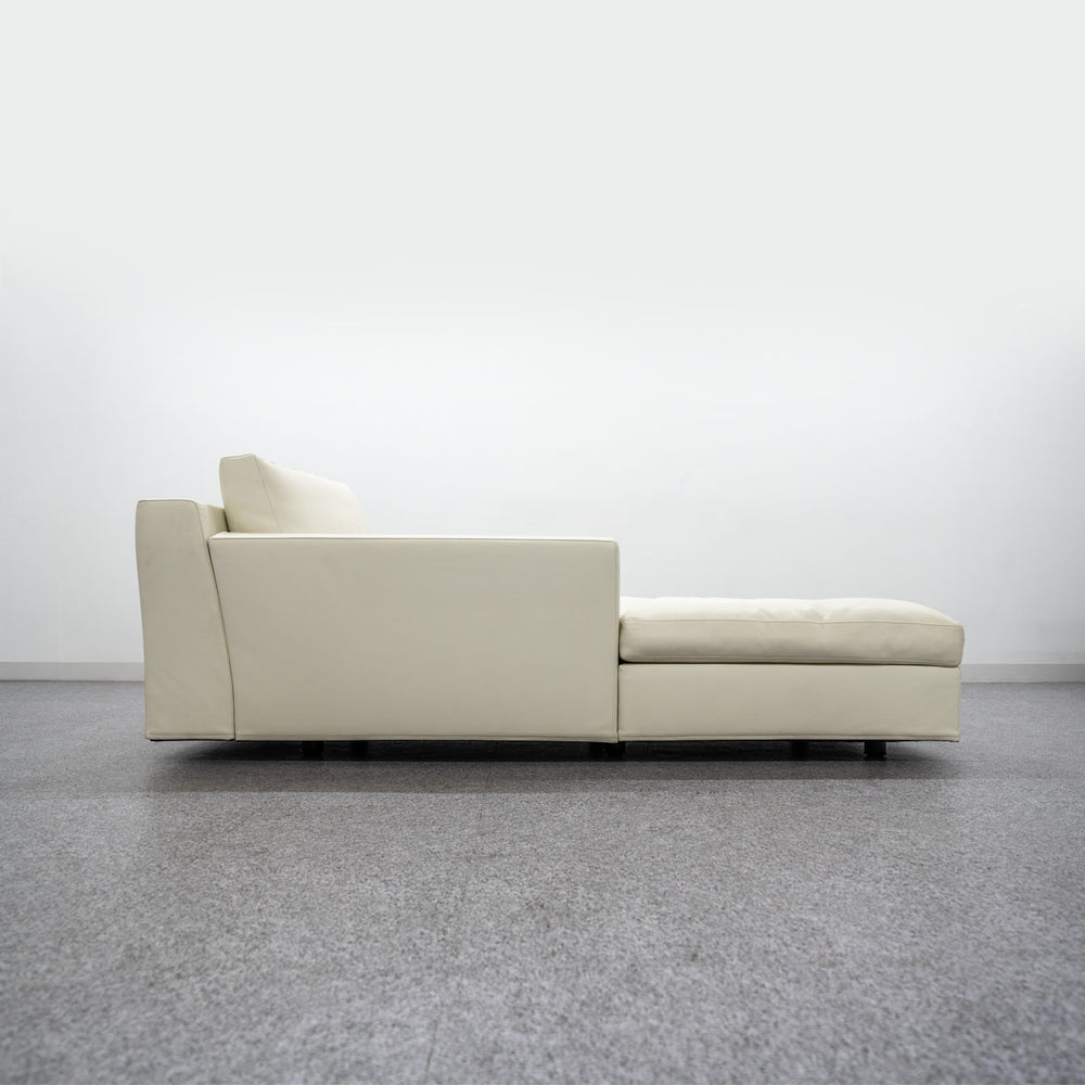 Cassina / 236 MISTER