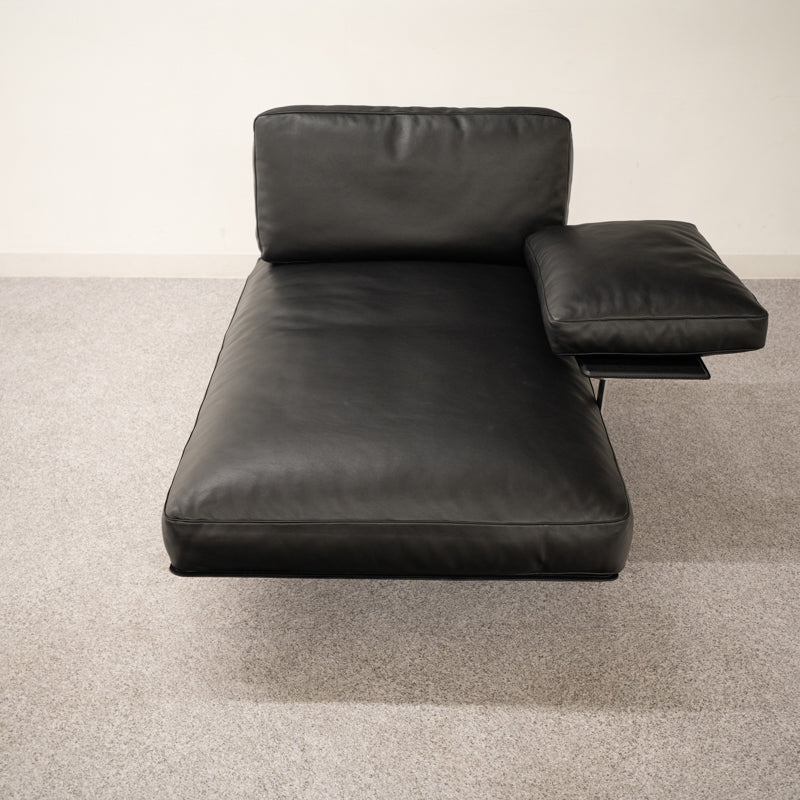 【展示品】B&B ITALIA / Diesis / ビー・アンド・ビー イタリア