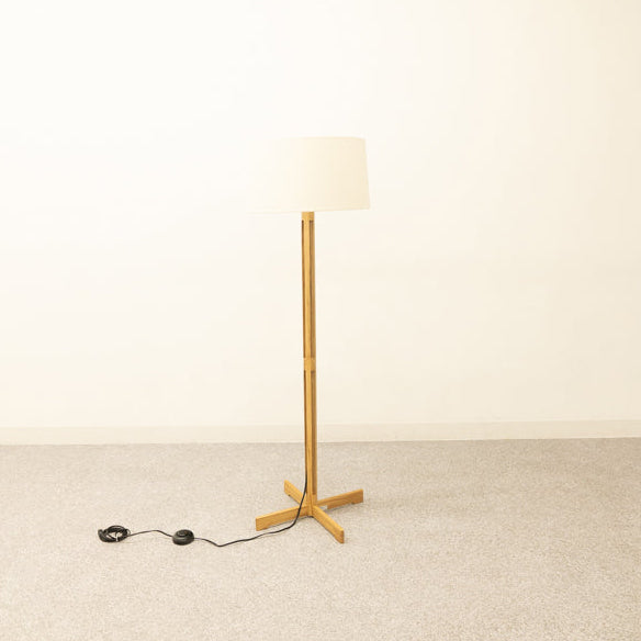 【展示品】SANTA&COLE / FAD FIJAFLOOR LAMP / サンタ＆コール