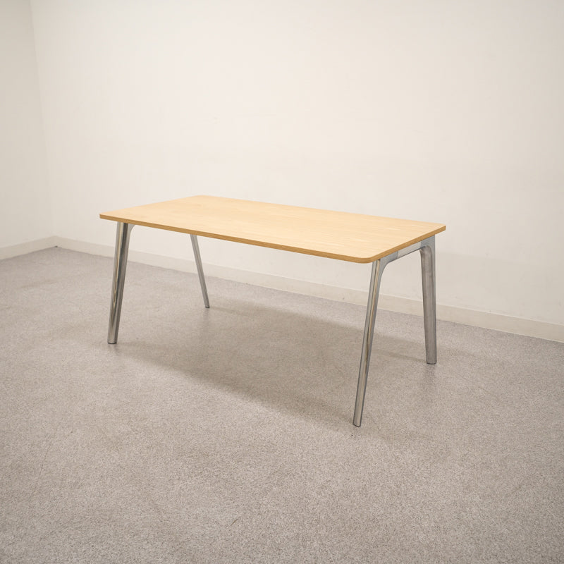 【展示品】FRITZ HANSEN / Pluralis Table / フリッツ・ハンセン