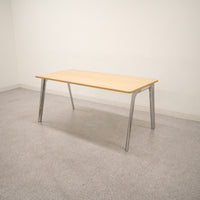 【展示品】FRITZ HANSEN / Pluralis Table / フリッツ・ハンセン