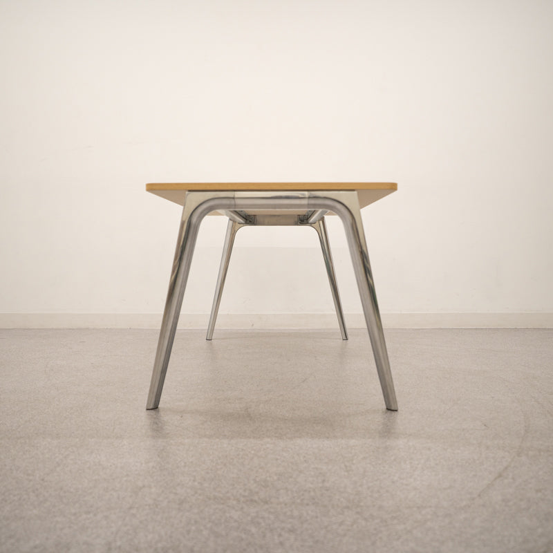 【展示品】FRITZ HANSEN / Pluralis Table / フリッツ・ハンセン
