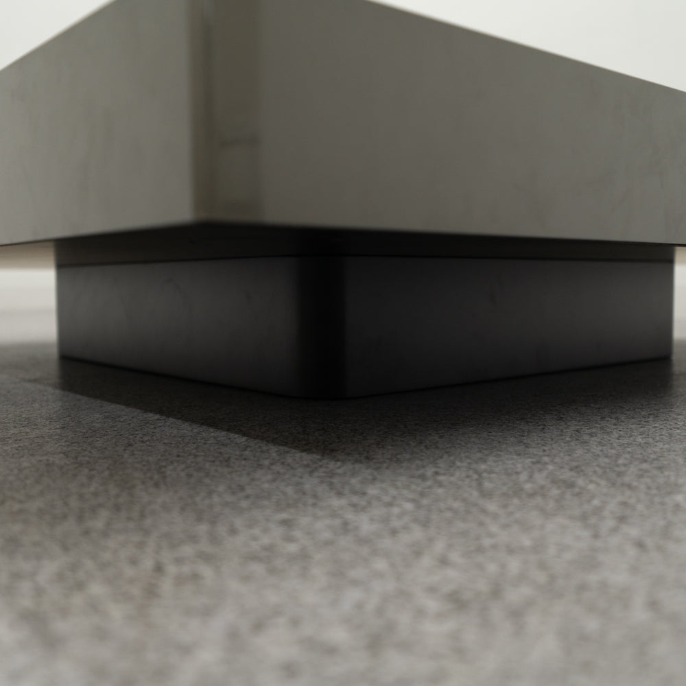 Minotti / SOLID STEEL / ミノッティ