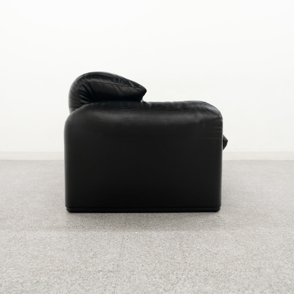 Cassina / 674 MARALUNGA / カッシーナ