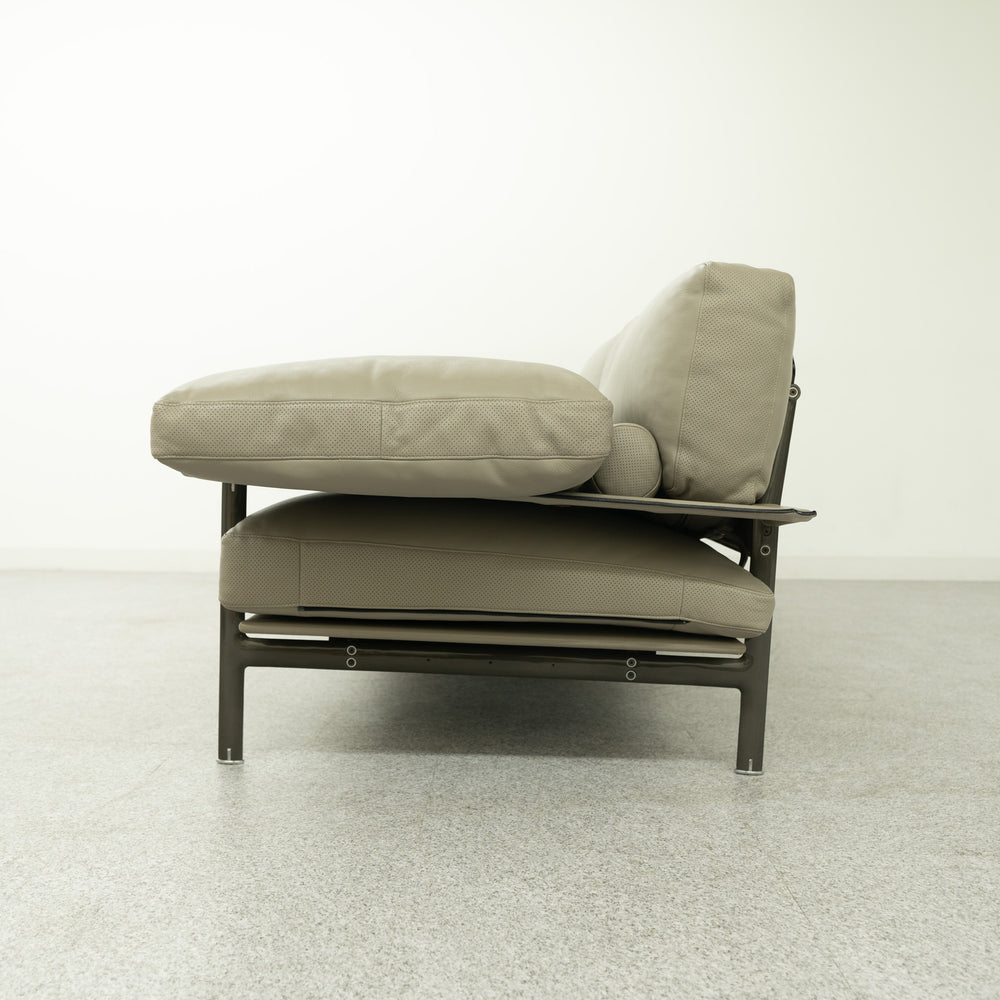【展示品】B&B ITALIA / DIESIS / ビー・アンド・ビー イタリア