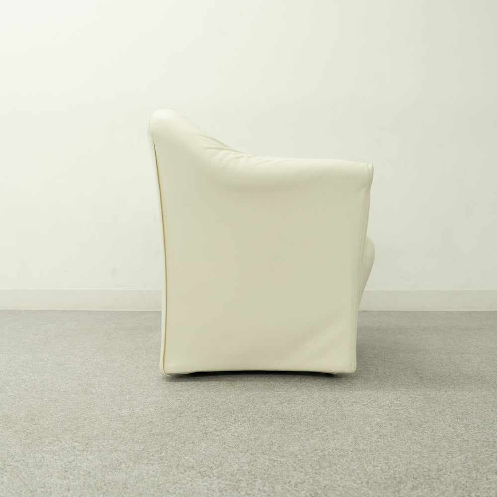 【中古品】Cassina ixc. / 684 PICCOLA TENTAZIONE / カッシーナ・イクスシー
