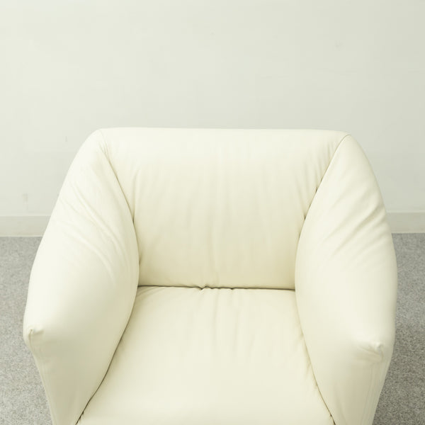 【中古品】Cassina ixc. / 684 PICCOLA TENTAZIONE / カッシーナ・イクスシー