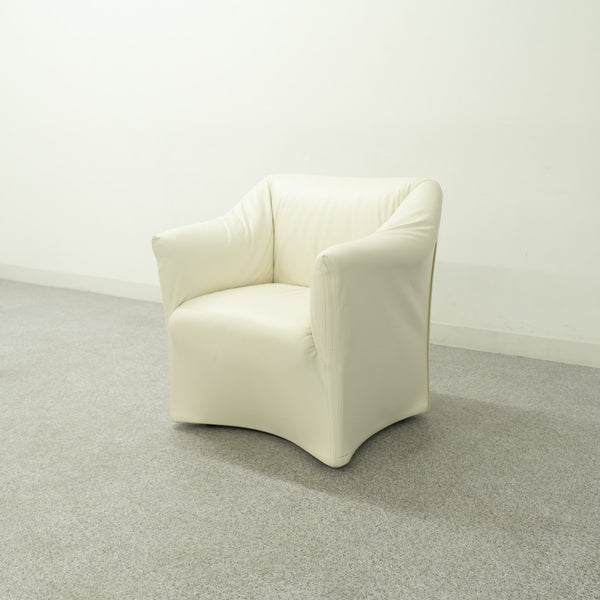 【中古品】Cassina ixc. / 684 PICCOLA TENTAZIONE / カッシーナ・イクスシー