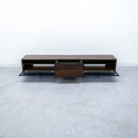 Cassina ixc. / BREATH theater board