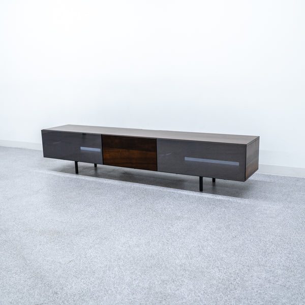 Cassina ixc. / BREATH theater board