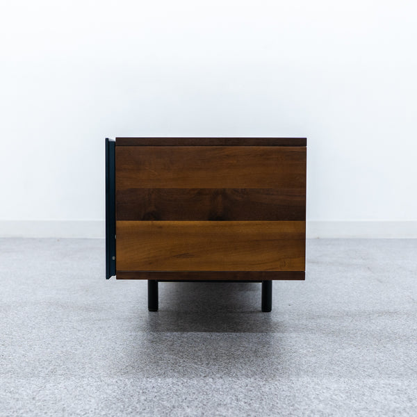Cassina ixc. / BREATH theater board