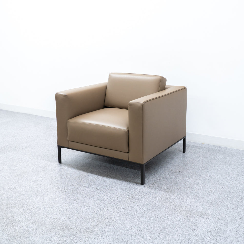 【展示品】Cassina ixc. / GRAB / カッシーナ・イクスシー