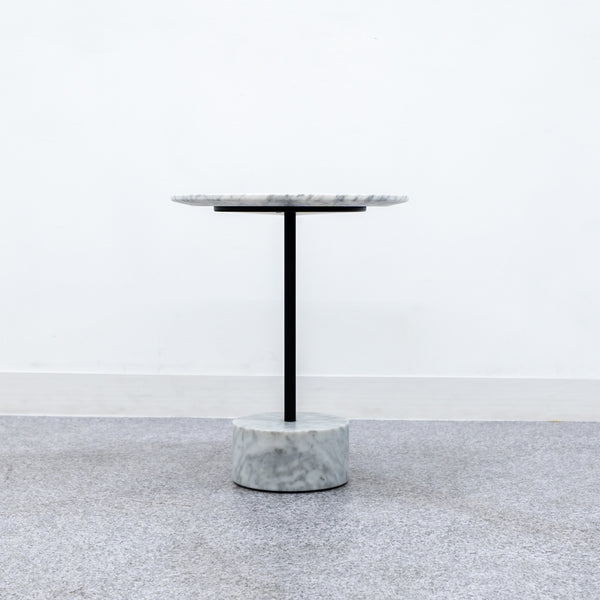 Cassina / 194 9（NOVE)