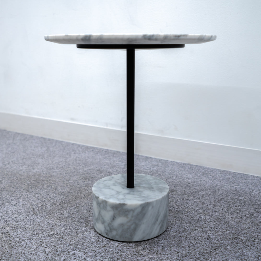 Cassina / 194 9 NOVE