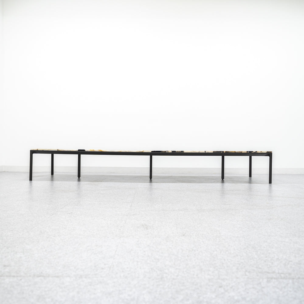 Cassina ixc. / GRAB table