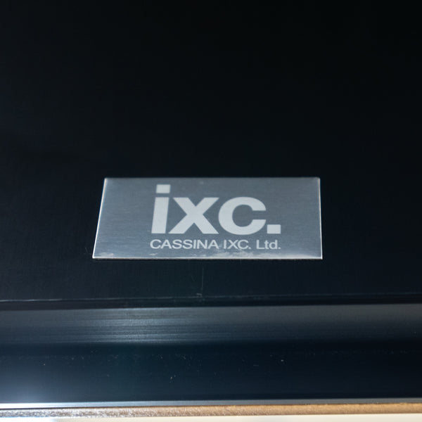 Cassina ixc. / AIR FRAME 3015 conference table