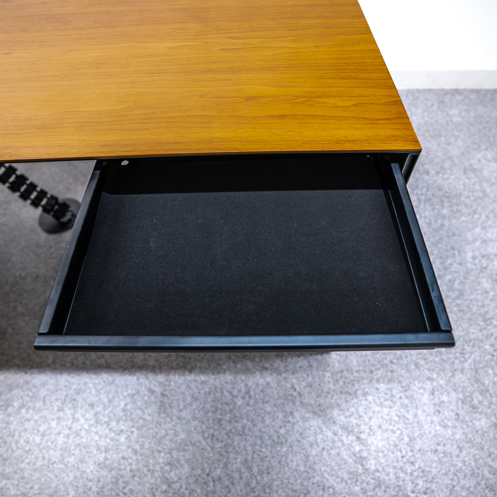 Cassina ixc. / AIR FRAME 3009 / カッシーナ・イクスシー