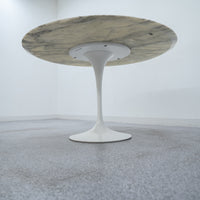 Knoll / SAARINEN COLLECTION ROUND TABLES