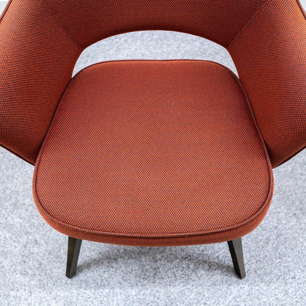 Knoll / Saarinen Collection Conference Arm Chair