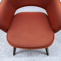 Knoll / Saarinen Collection Conference Arm Chair