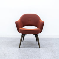 Knoll / Saarinen Collection Conference Arm Chair