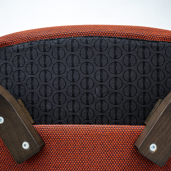 Knoll / Saarinen Collection Conference Arm Chair