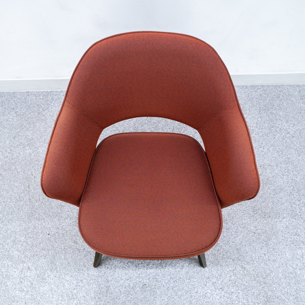 Knoll / Saarinen Collection Conference Arm Chair