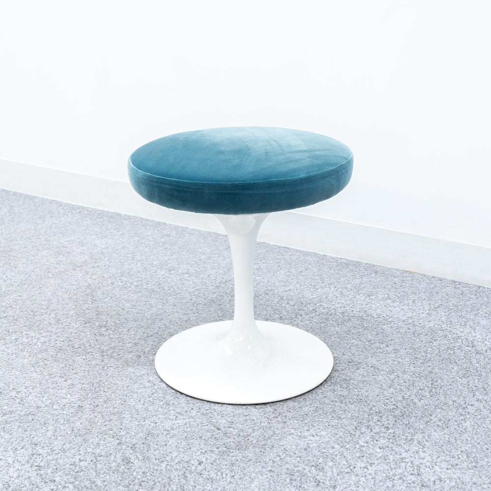 Knoll / Tulip Stool