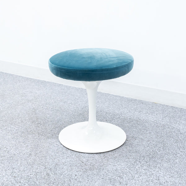 Knoll / Tulip Stool