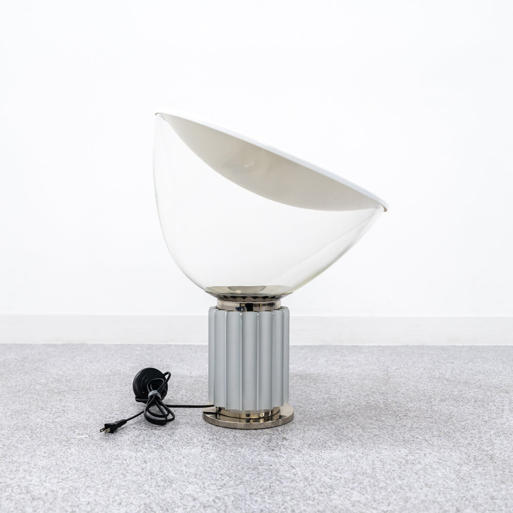 FLOS / Taccia