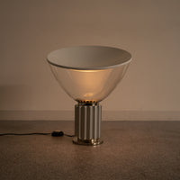 FLOS / Taccia