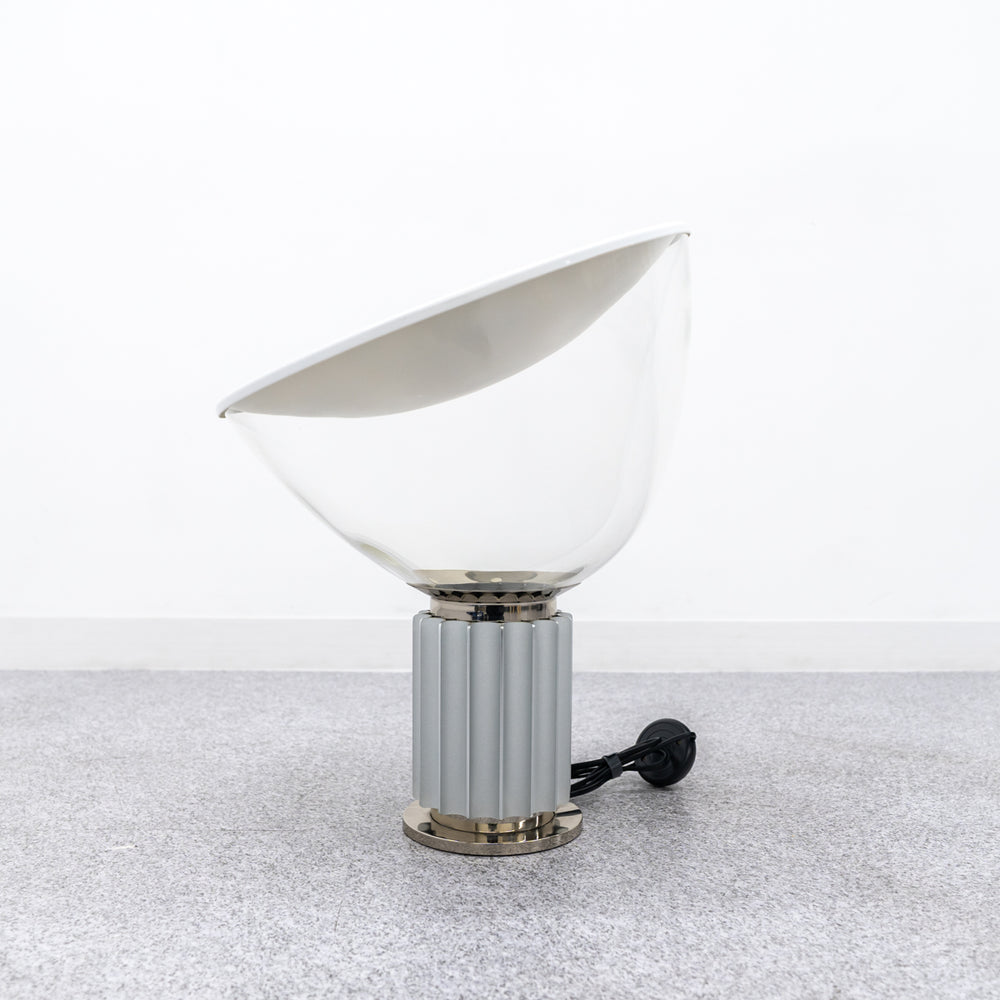 FLOS / Taccia