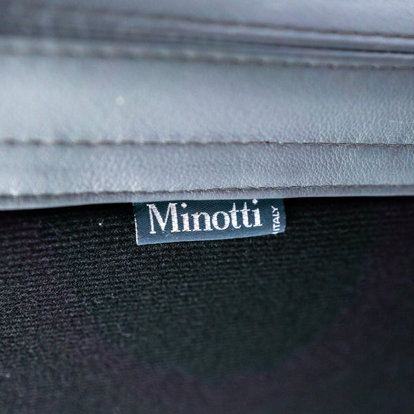 Minotti / Yang