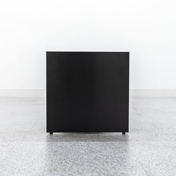Cassina ixc. / AIR FRAME 3012