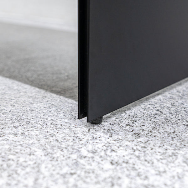 Cassina ixc. / AIR FRAME 3012