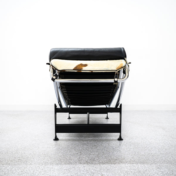 Cassina / 4 CHAISE LONGUE A REGLAGE CONTINU,DURABLE
