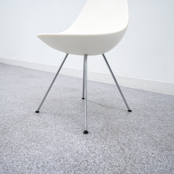 FRITZ HANSEN / DROP