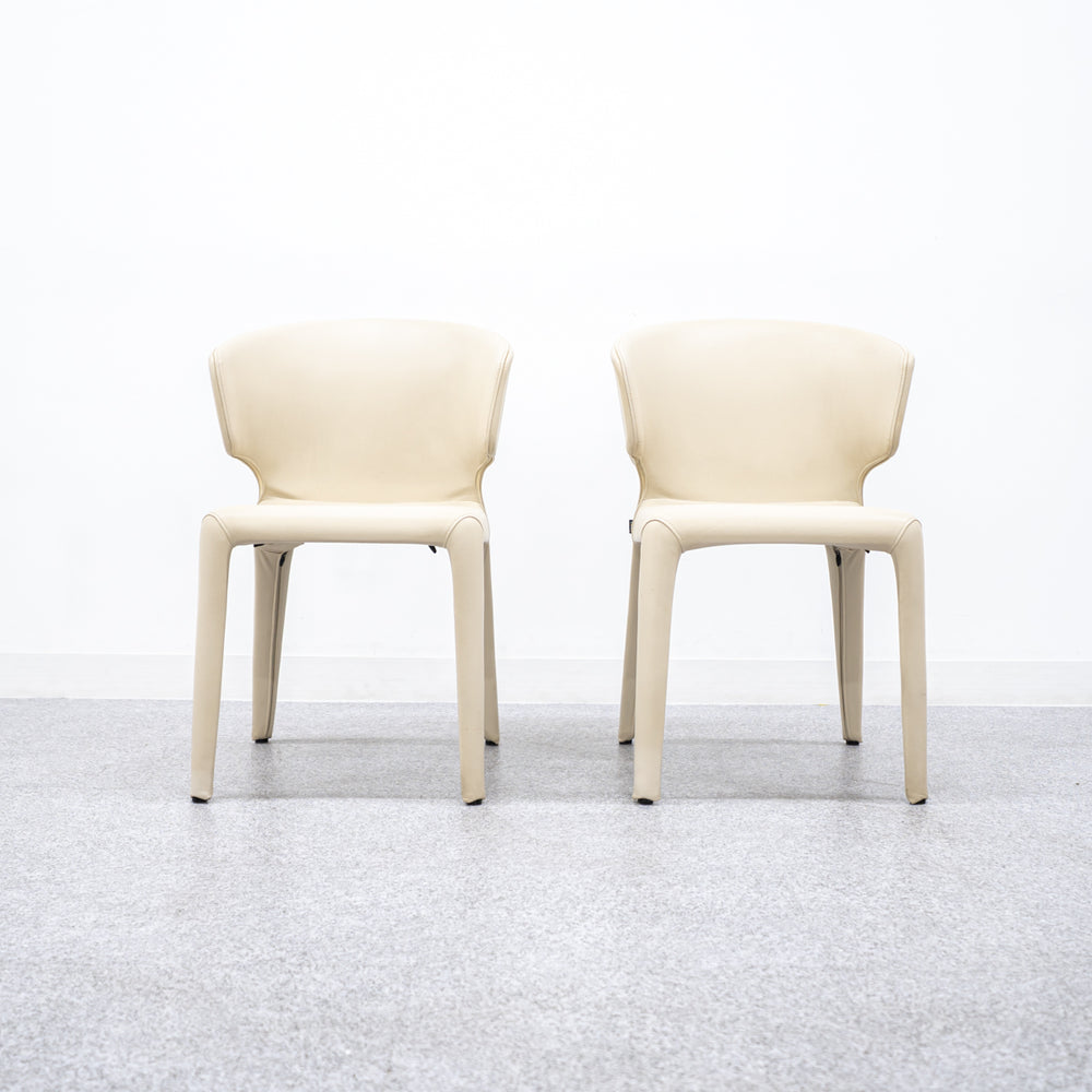 Cassina / 367 HOLA