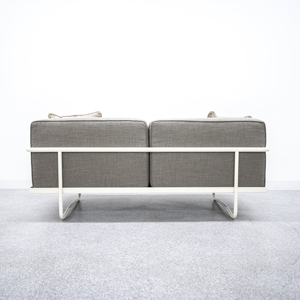 Cassina / 5 CANAPE, APPARTEMENT LE CORBUSIER