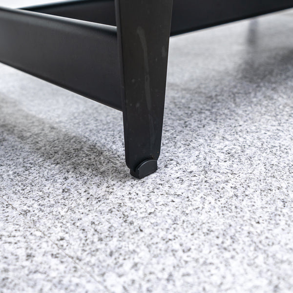 Cassina / 4 CHAISE LONGUE À RÉGLAGE CONTINU, DURABLE