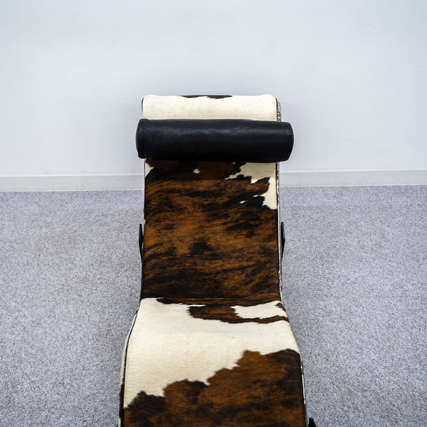 Cassina / 4 CHAISE LONGUE À RÉGLAGE CONTINU, DURABLE