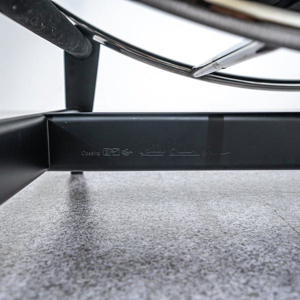 Cassina / 4 CHAISE LONGUE À RÉGLAGE CONTINU, DURABLE