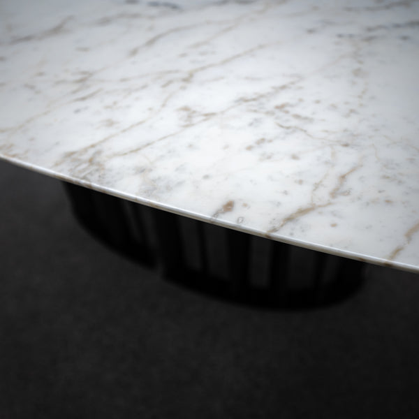 Cassina / 475 BOBOLI