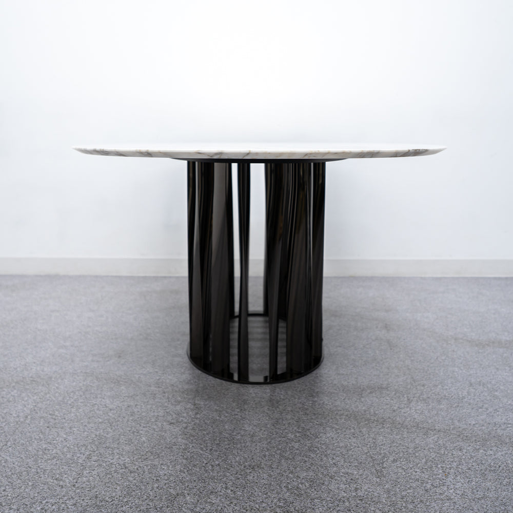 Cassina / 475 BOBOLI