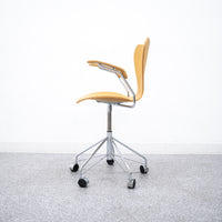 FRITZ HANSEN / SERIES 7