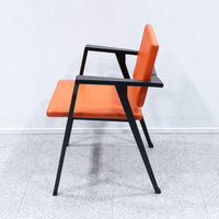 Cassina / 832 LUISA