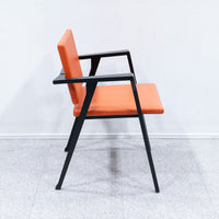 Cassina / 832 LUISA