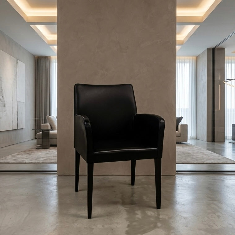 【中古品】Poltrona Frau / LIZ Armchair / ポルトローナ・フラウ