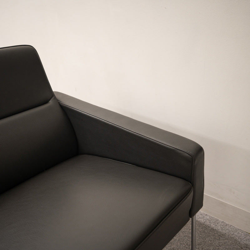【展示品】FRITZ HANSEN / Series 3300  / フリッツ・ハンセン
